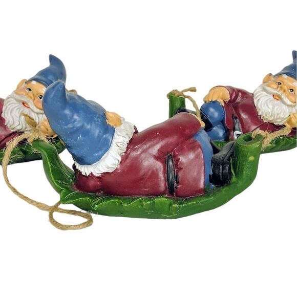 Garden Gnome Hanging in a Leaf Hammock Figurine 8" Outdoor Figurine Decor NEW - Picture 7 of 8